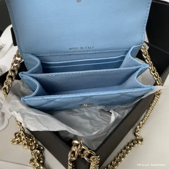 Hyper Peter CHANELUTCH CHAIN WITH CHANEL 0602